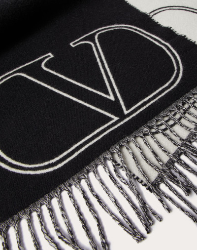 Valentino VLOGO SIGNATURE WOOL AND CASHMERE SCARF outlook