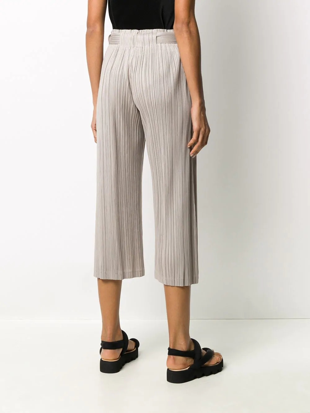 cropped micro-pleated trousers - 4