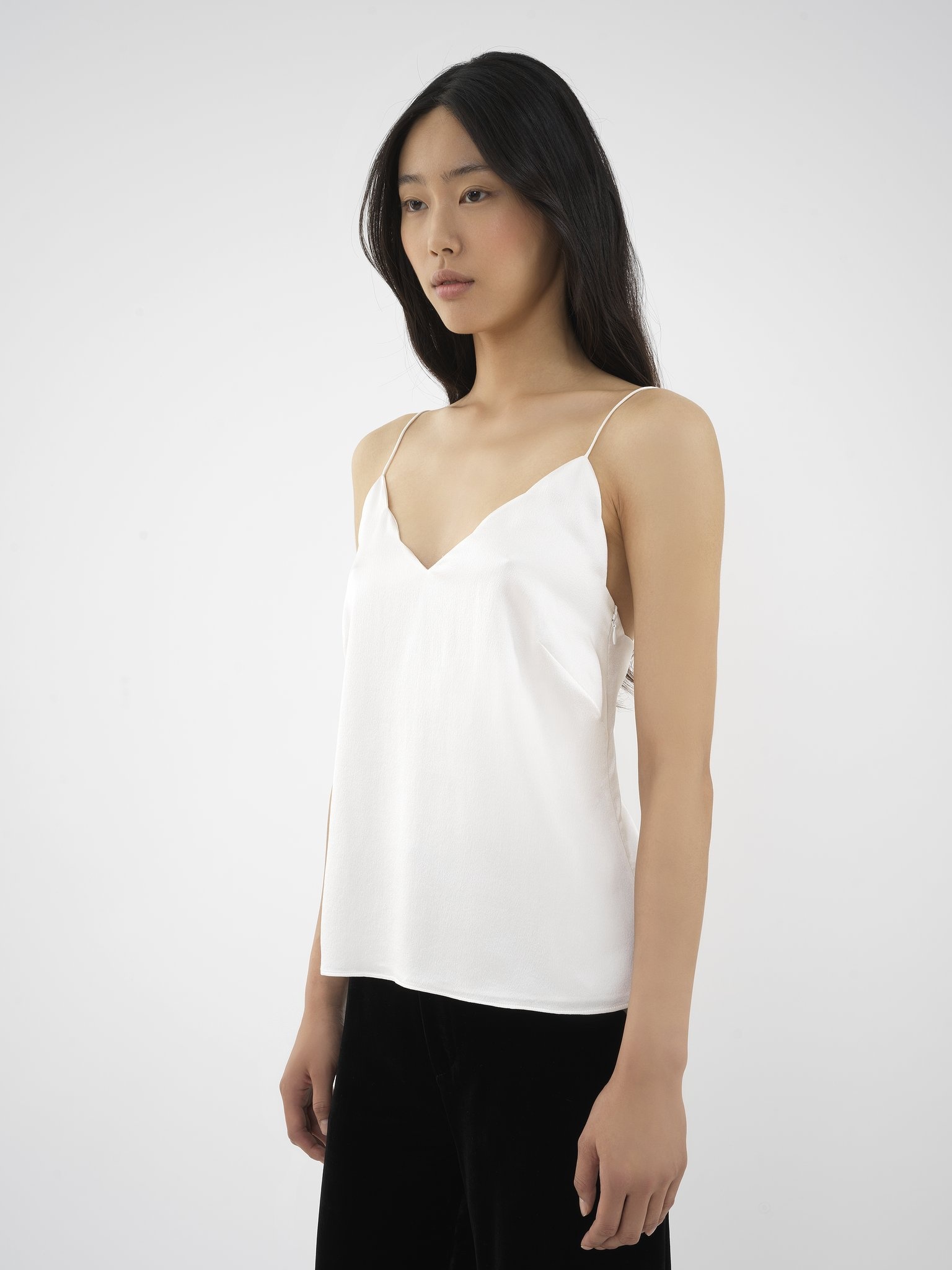 SCALLOP-EDGED SLEEVELESS TOP - 4
