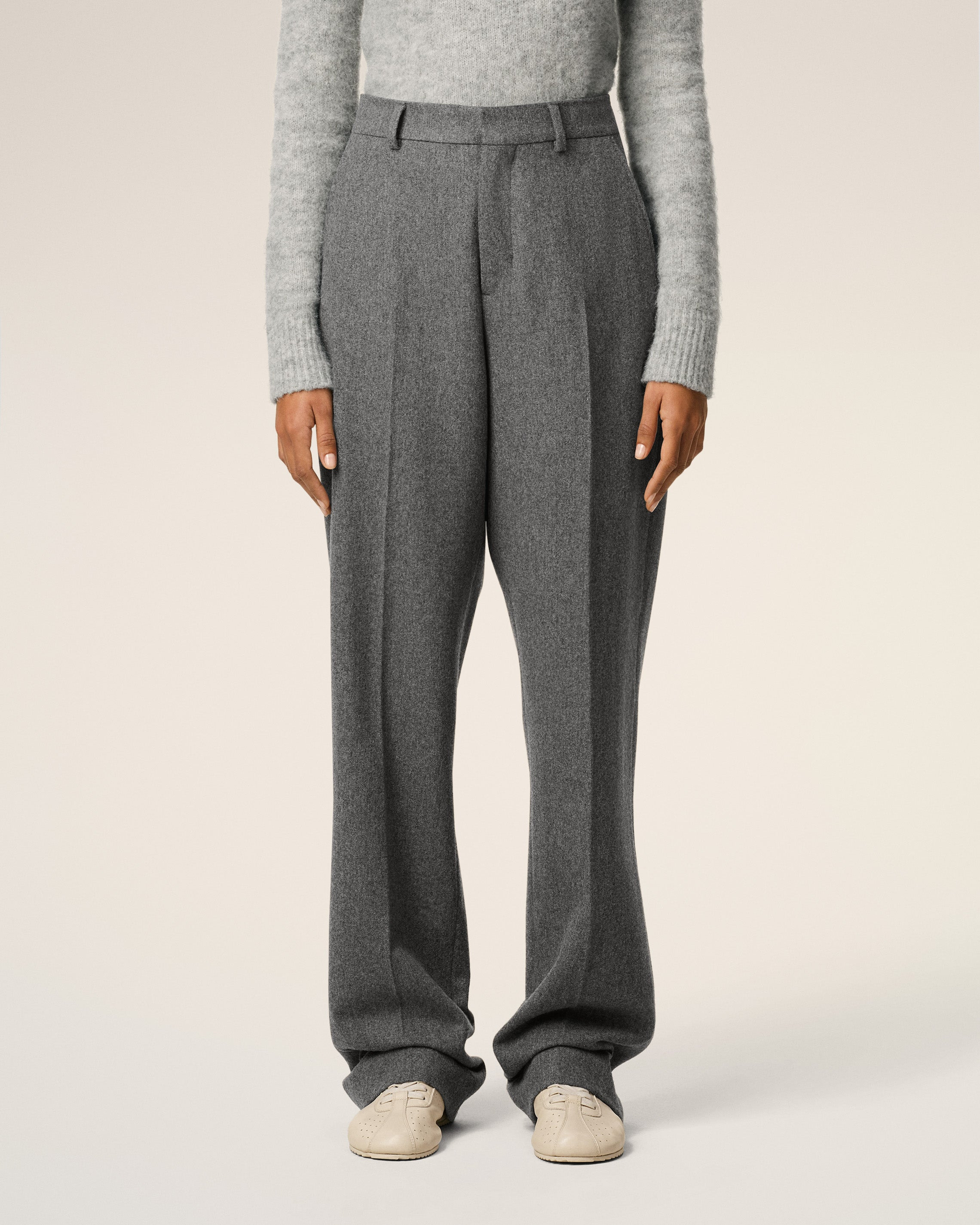 GREY WOOL LARGE FIT TROUSERS - 3