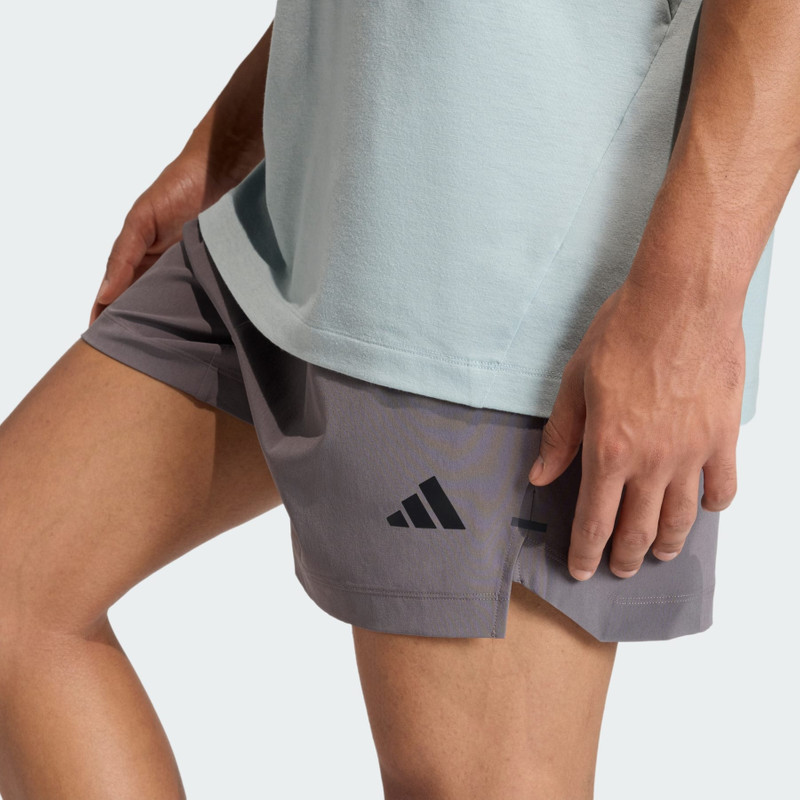 D4T ESSENTIALS SHORTS 5