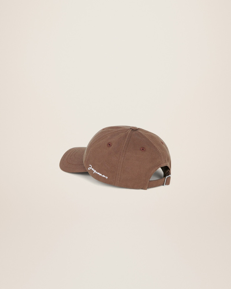 JACQUEMUS La casquette Jacquemus outlook