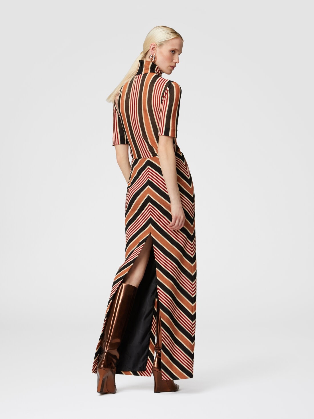 Short-sleeved turtleneck in striped cotton and viscose - 3