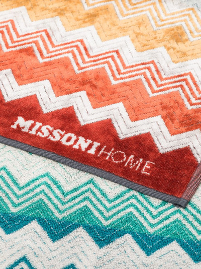 Missoni Yannis zigzag beach towel outlook