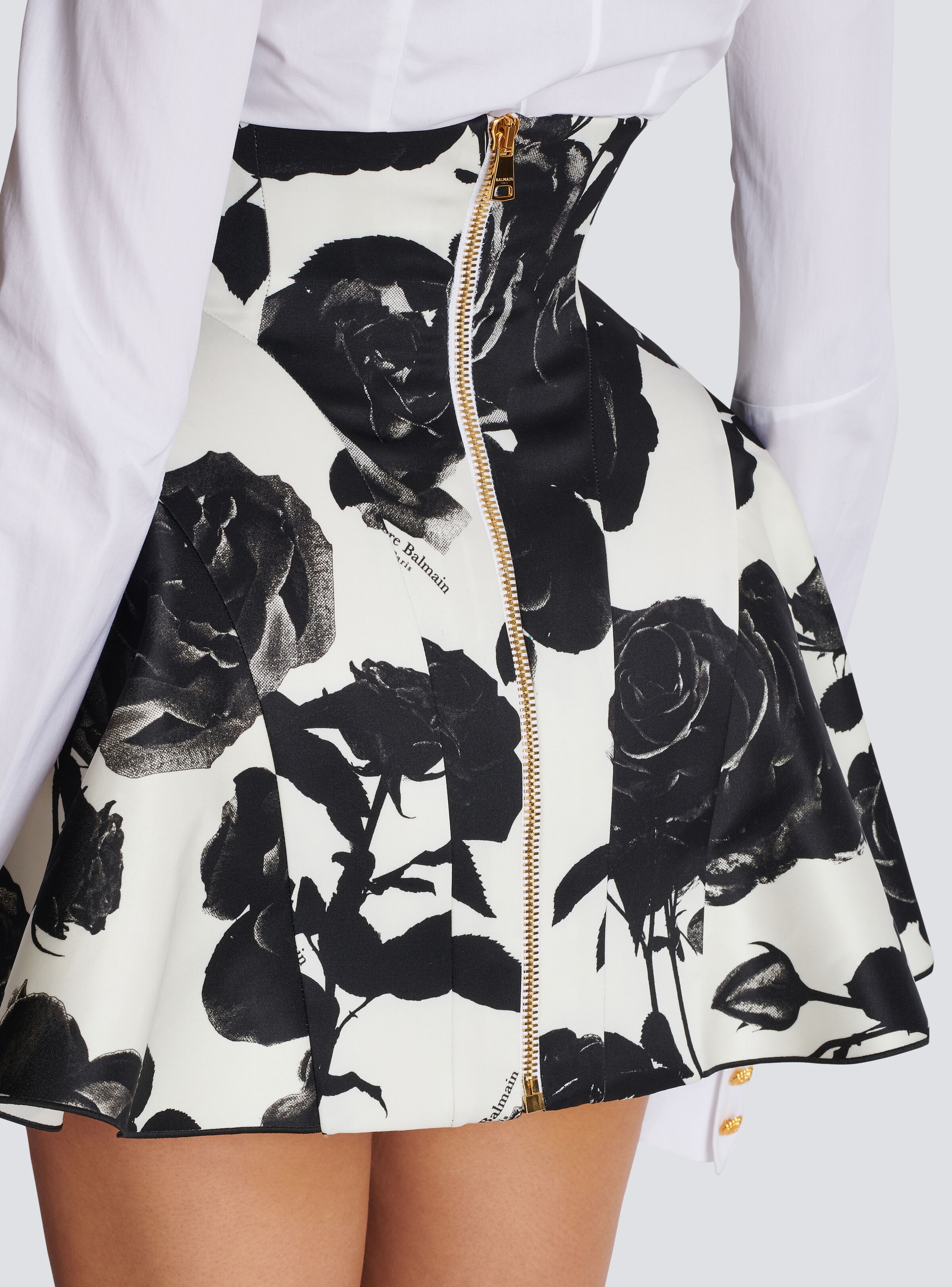 Black and White Roses short tulip skirt - 7