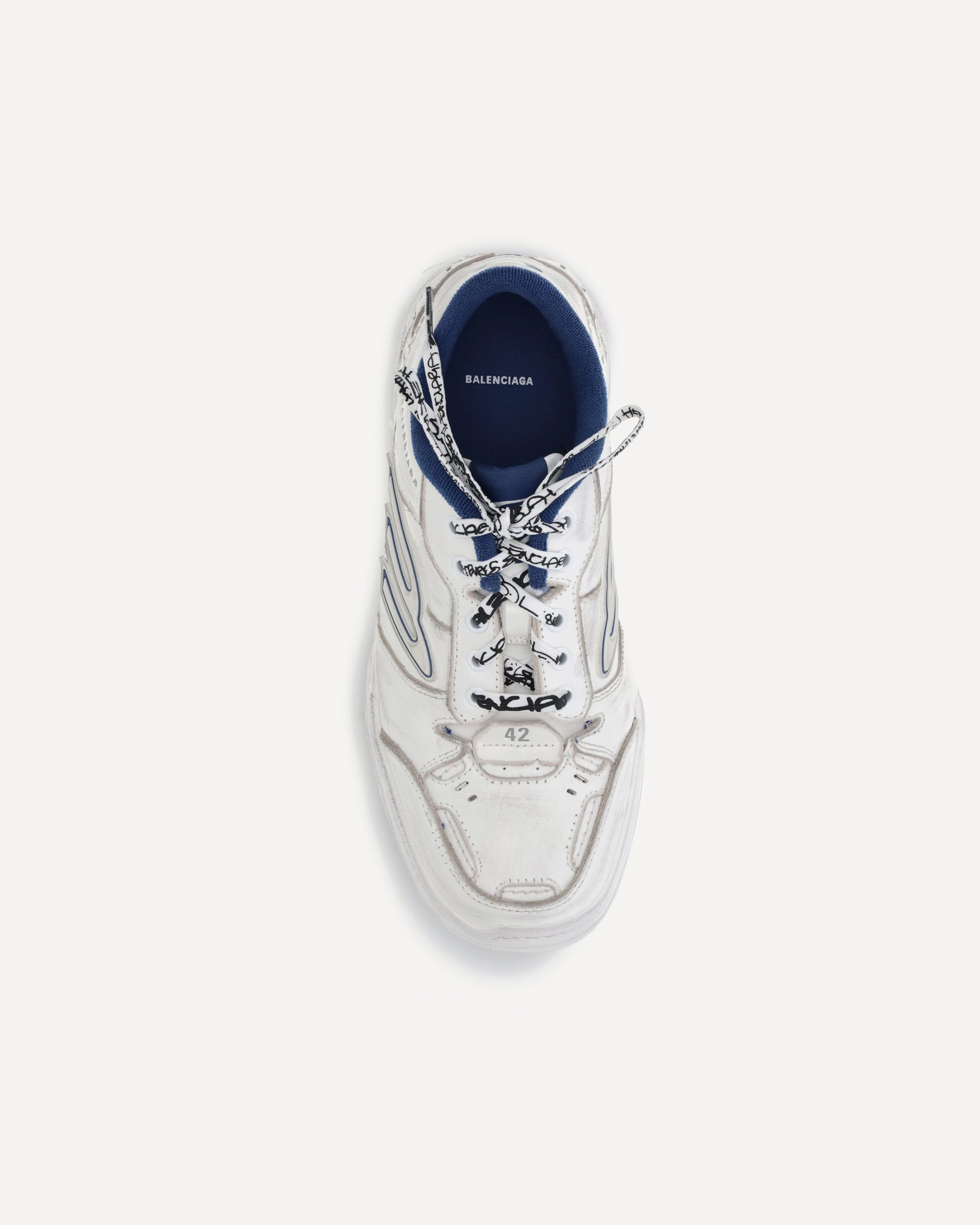 Hamptons Worn-out Sneakers - 4