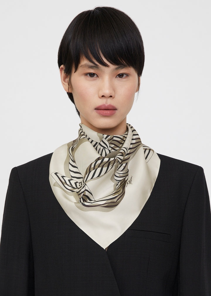 Knotted monogram silk scarf creme - 4