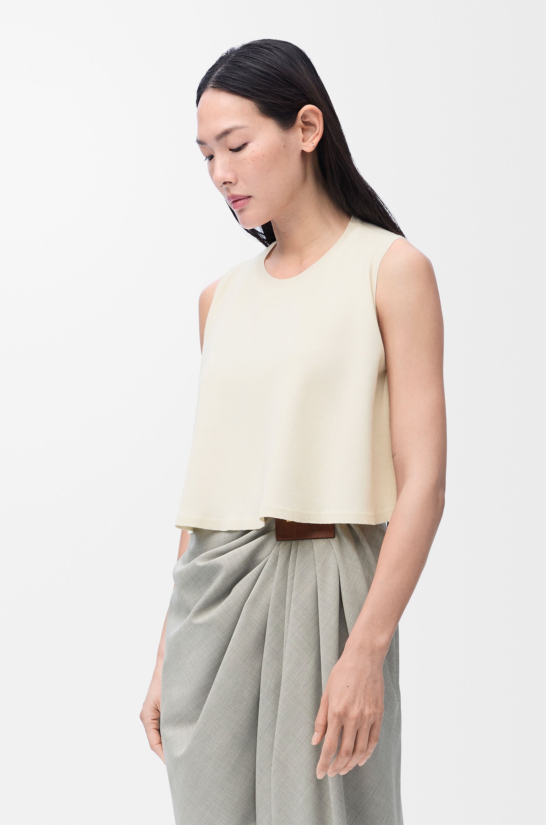 Sleeveless sweater in wool - 3