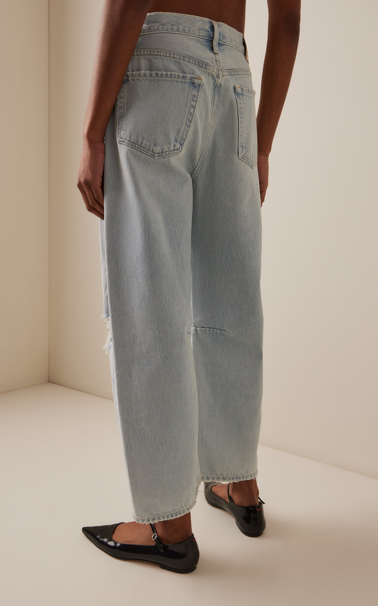 Miro Rigid High-Rise Barrel-Leg Jeans light wash - 4