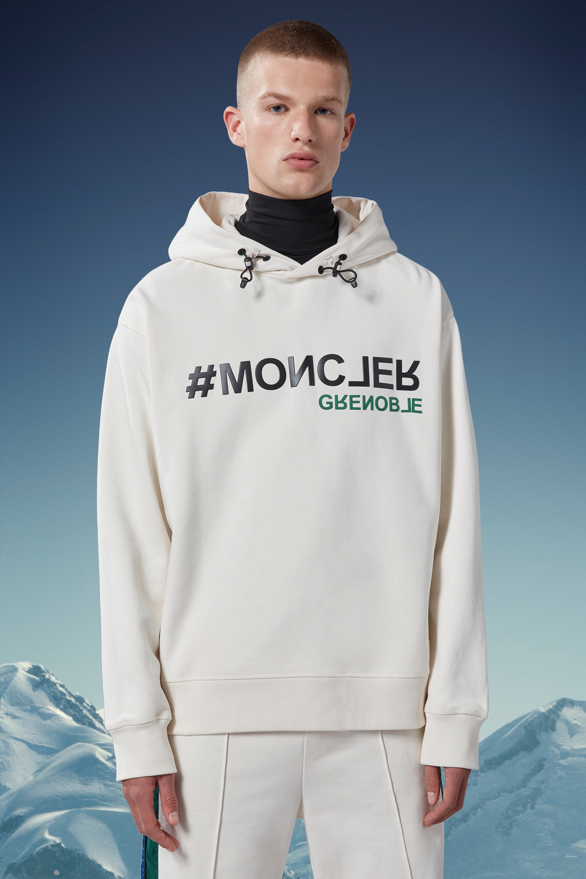 Logo Hoodie - 3