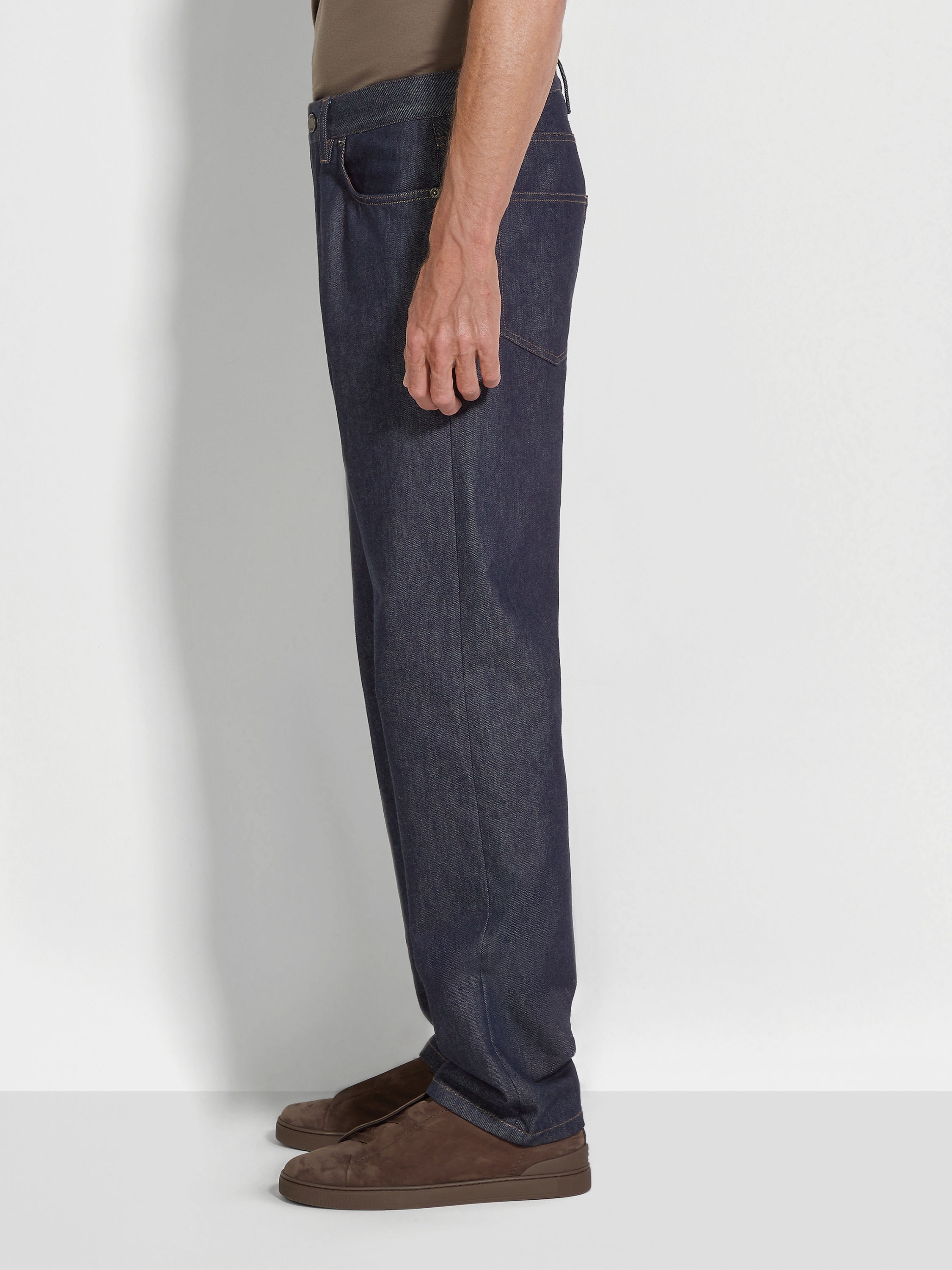 DARK BLUE RINSE-WASHED COTTON AND SILK ROCCIA JEANS - 4