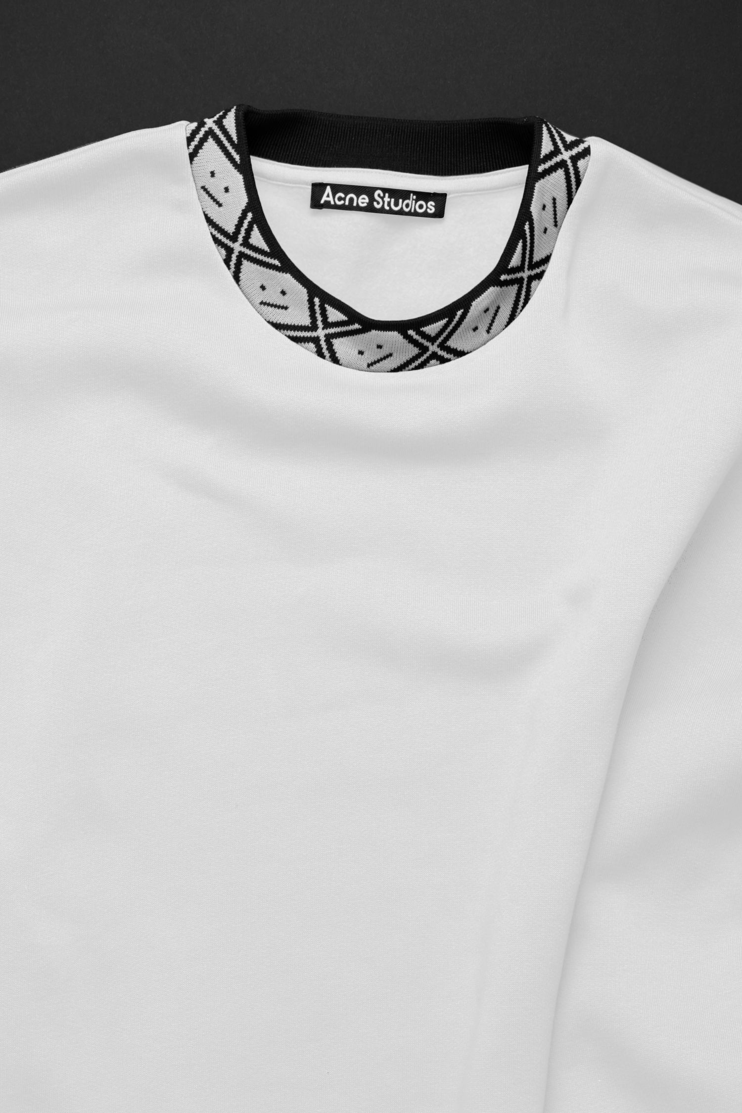 Face motif mock neck sweatshirt optic white - 4