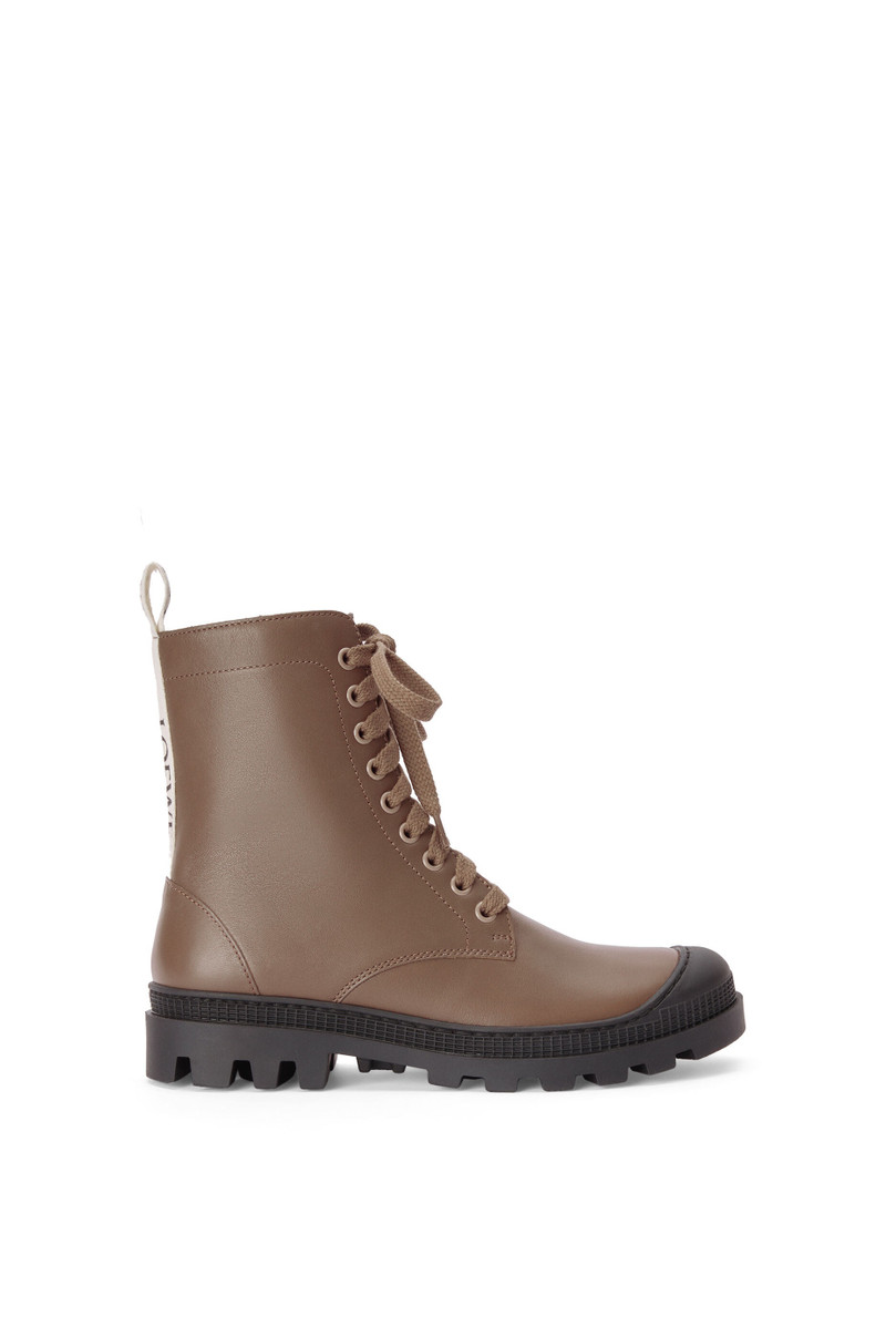 Combat boot in calfskin 1