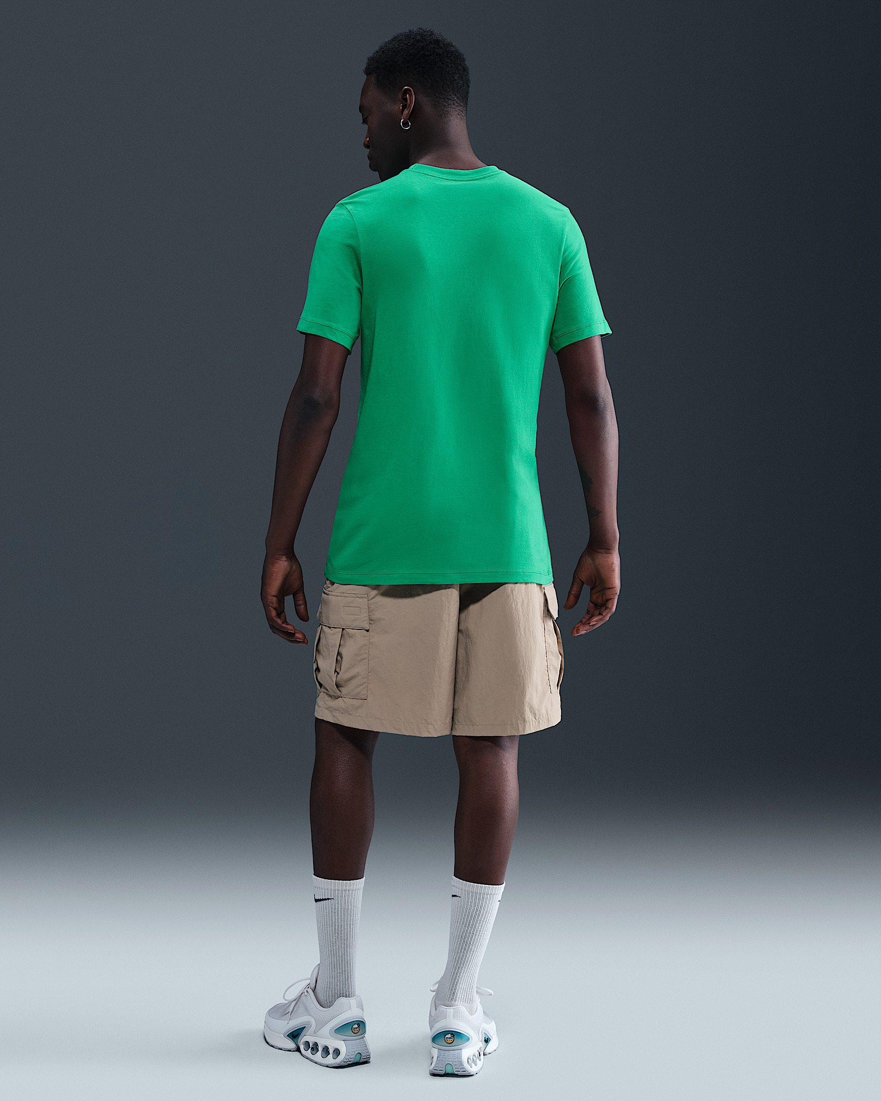 Nike Sportswear Men's T-Shirt - 5