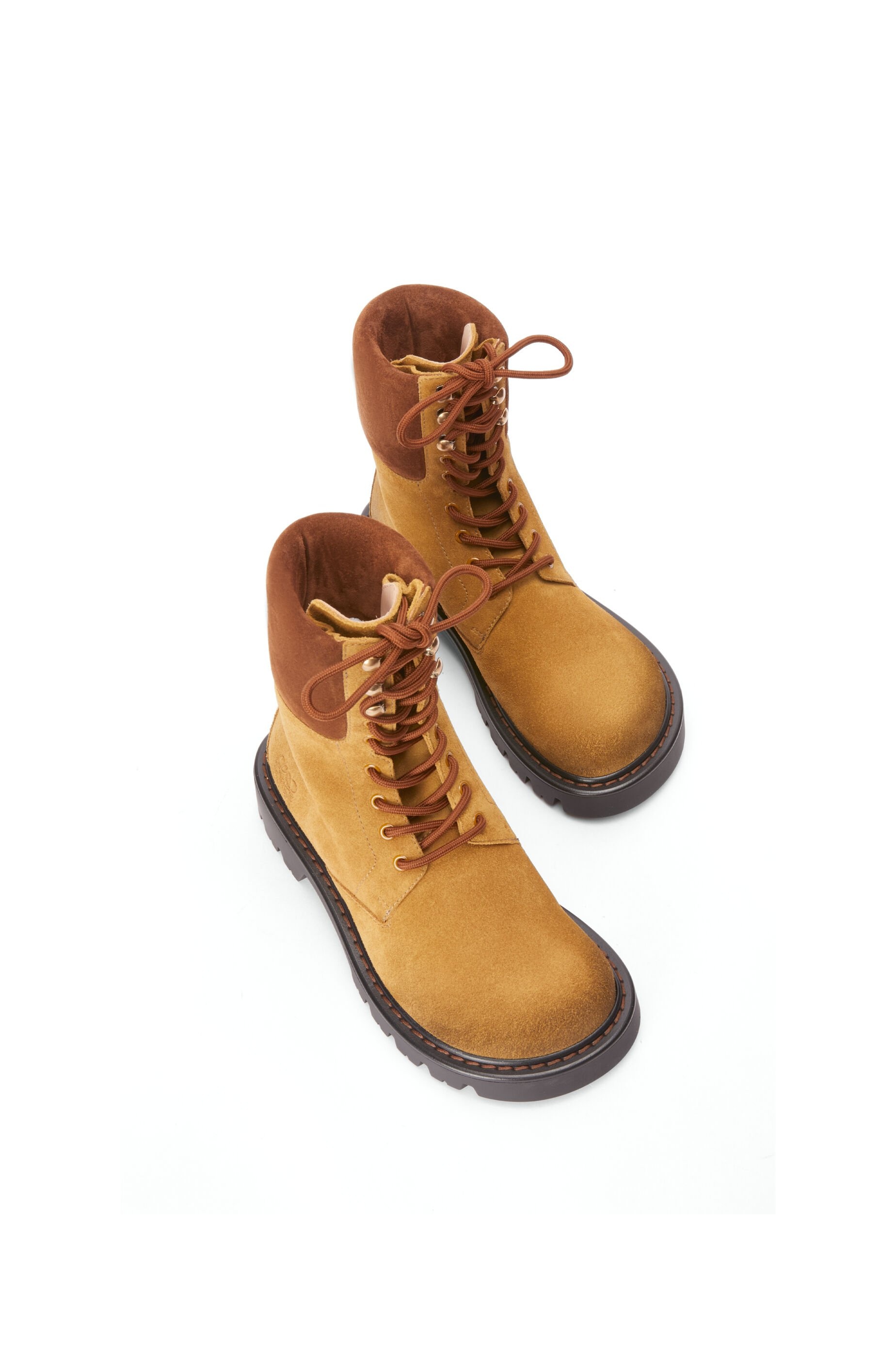 ショートブーツ・ブーティ Loewe Sierra combat boot in suede Tan Sierra suede ankle boots | LOEWE | NET-A-PORTER