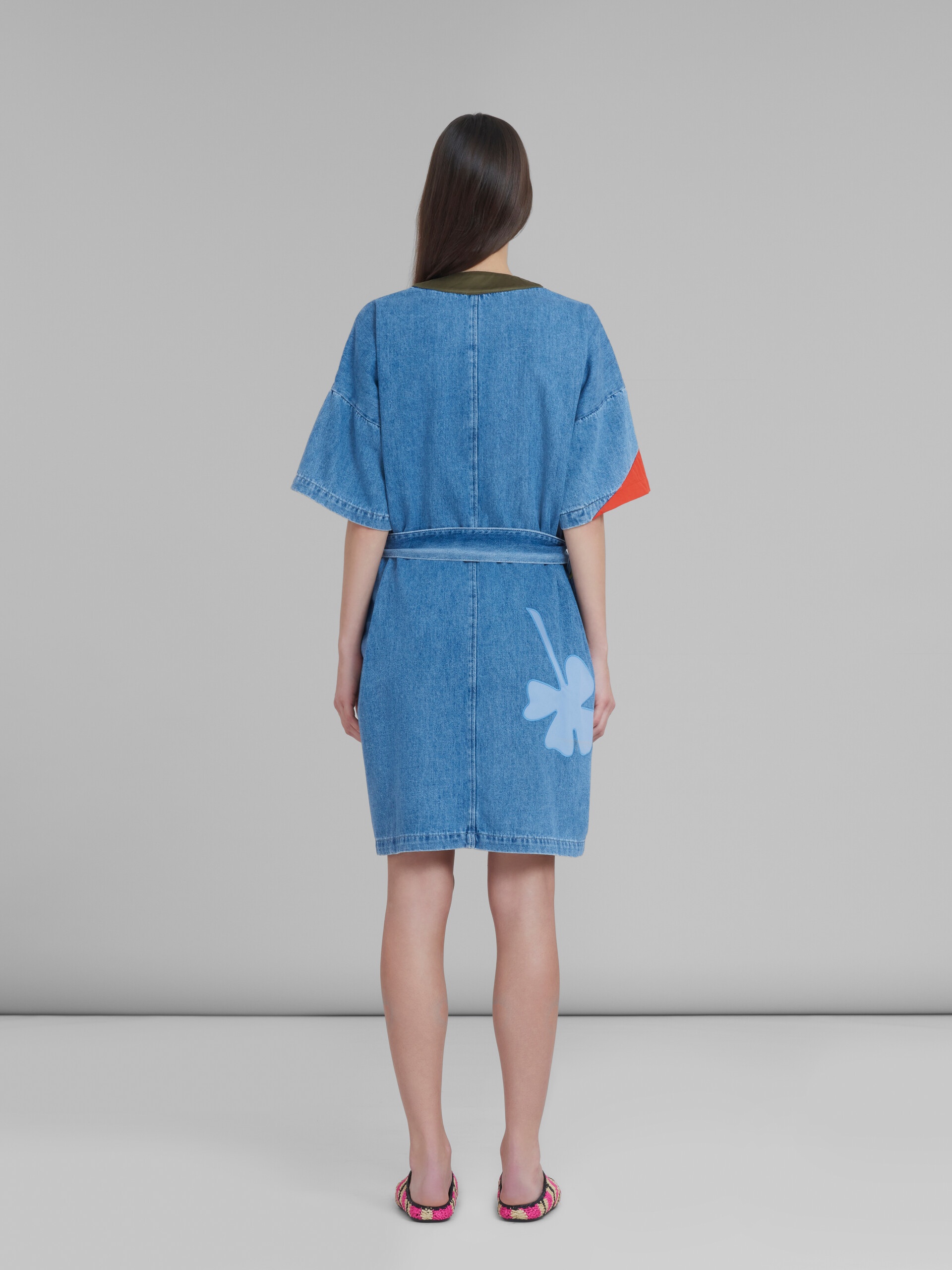 MARNI X NO VACANCY INN - BLUE CHAMBRAY LIGHT COAT WITH EMBROIDERY - 3