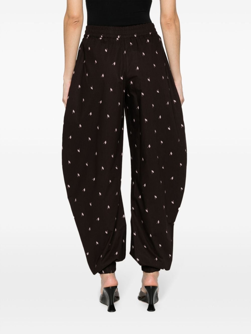 logo-print cotton tapered trousers - 4