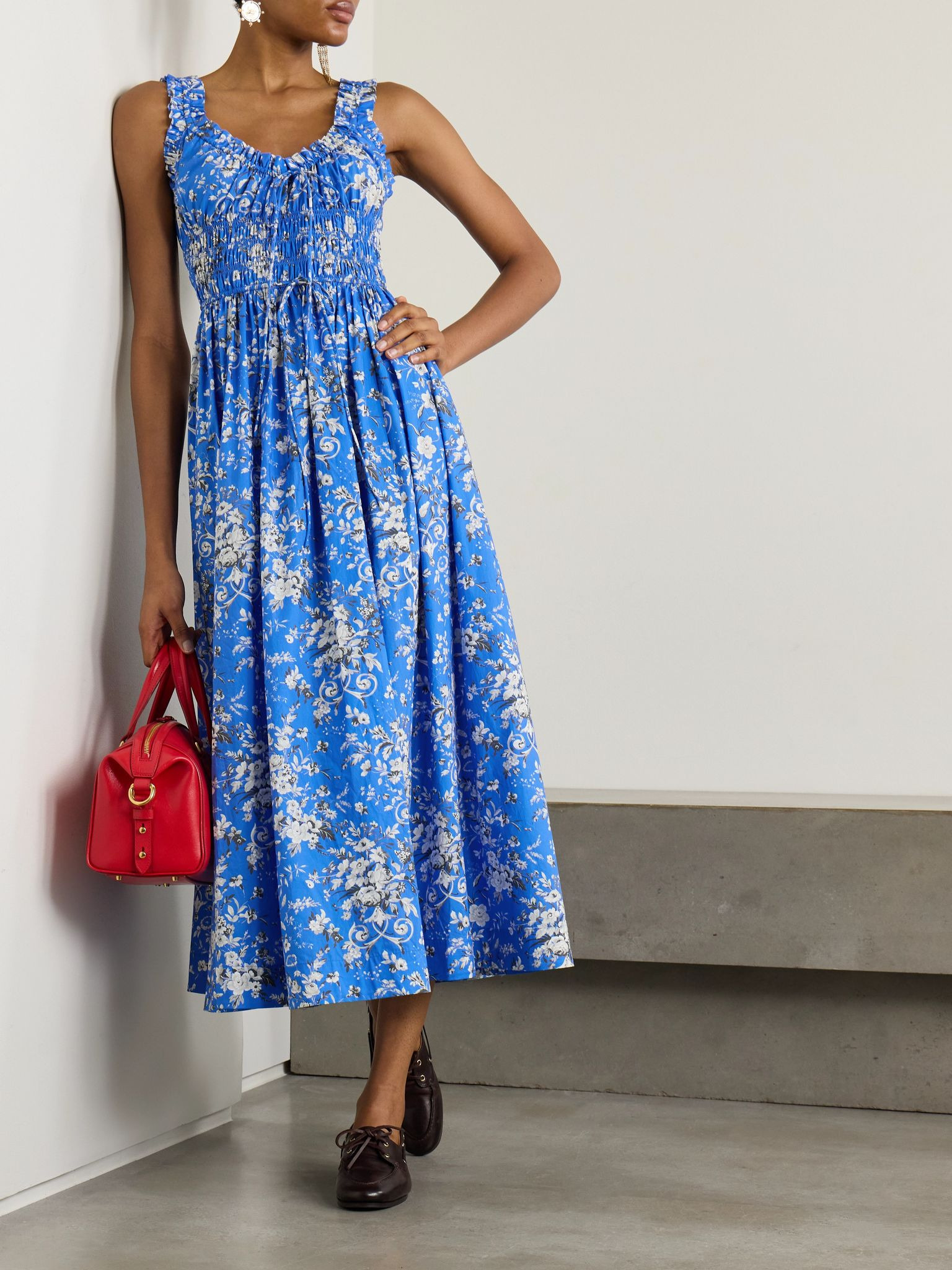 Emmaretta shirred floral-print organic cotton-voile midi dress Blue - 2