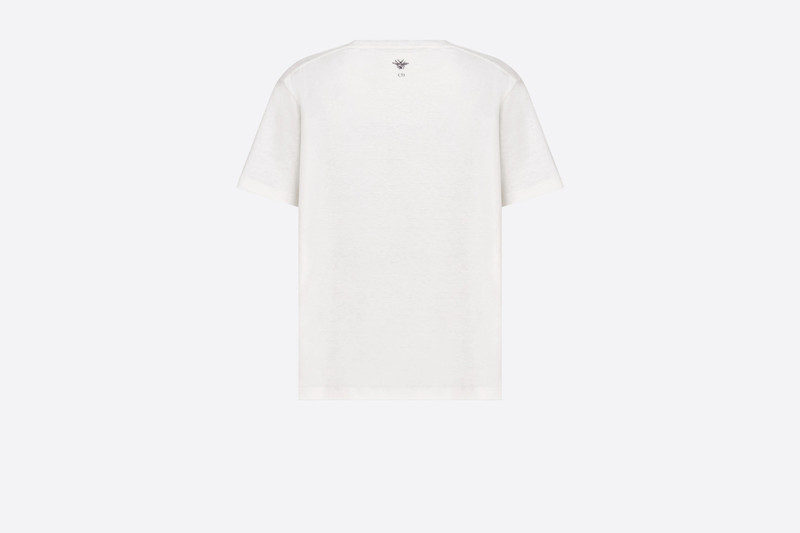 'Femininity, the trap' T-Shirt 2