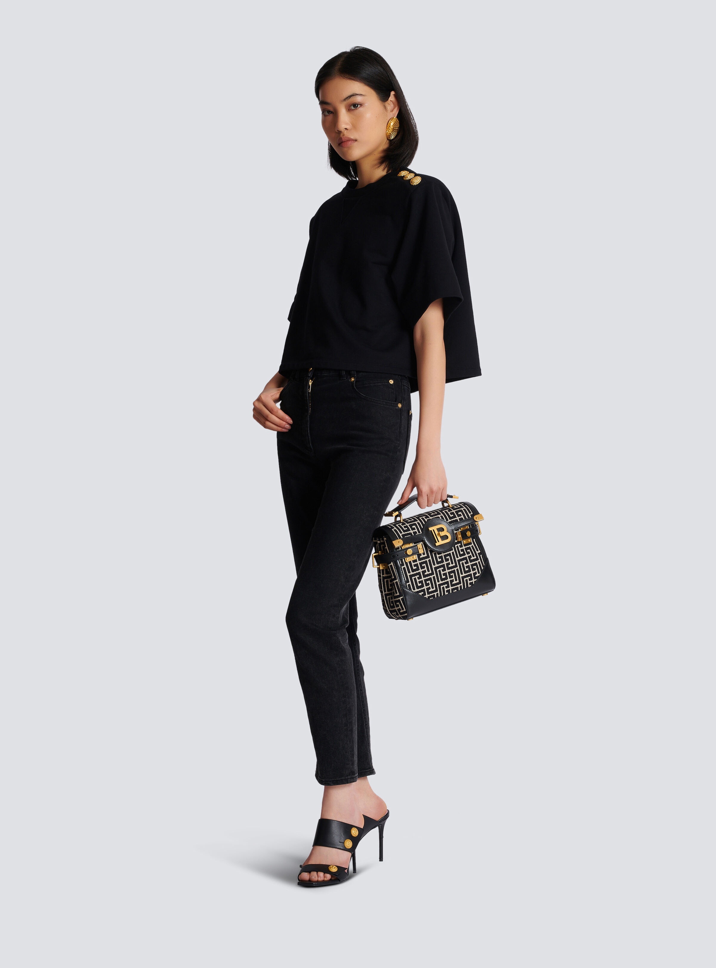 Cropped sweatshirt with buttons - 2
