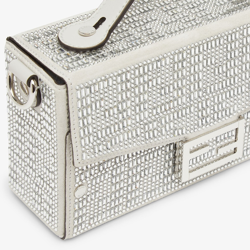 Soft Trunk Baguette 5