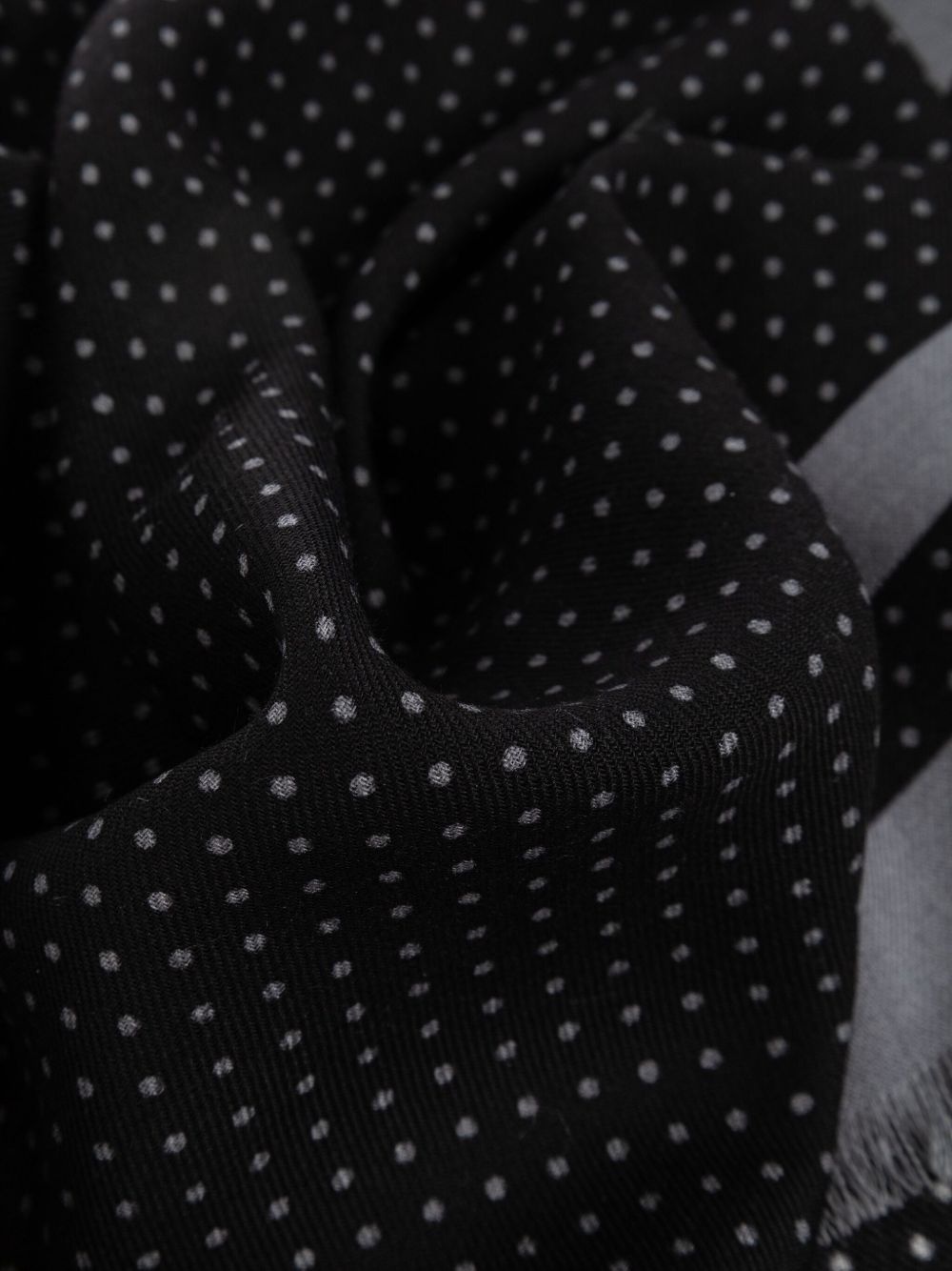 polka-dot scarf - 3