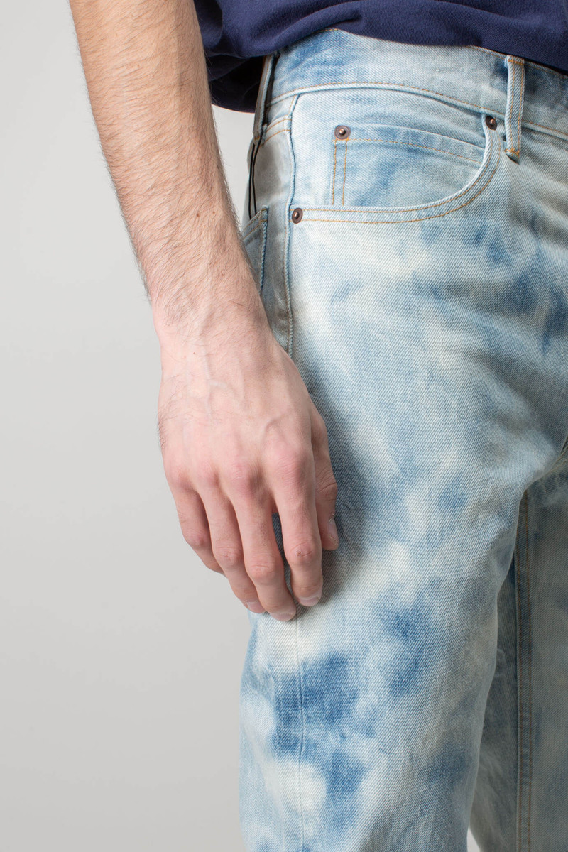 Signature Slim Cut Jean 4