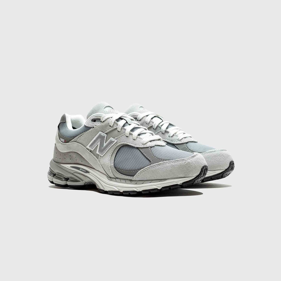 New Balance M2002RXJ 