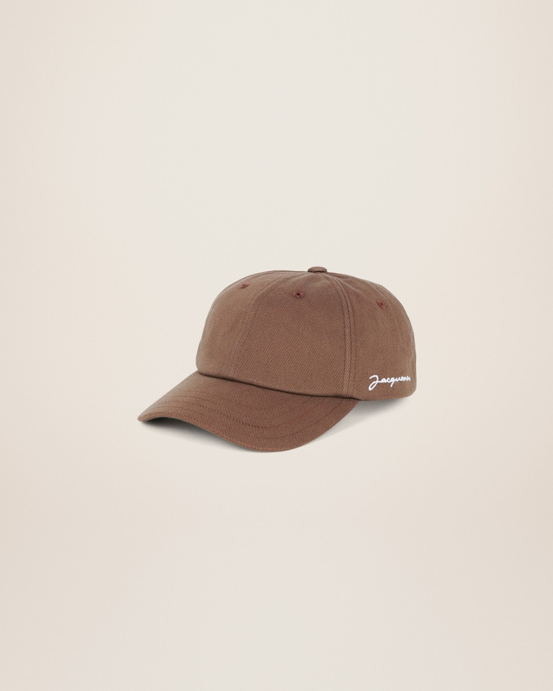 La casquette Jacquemus 1