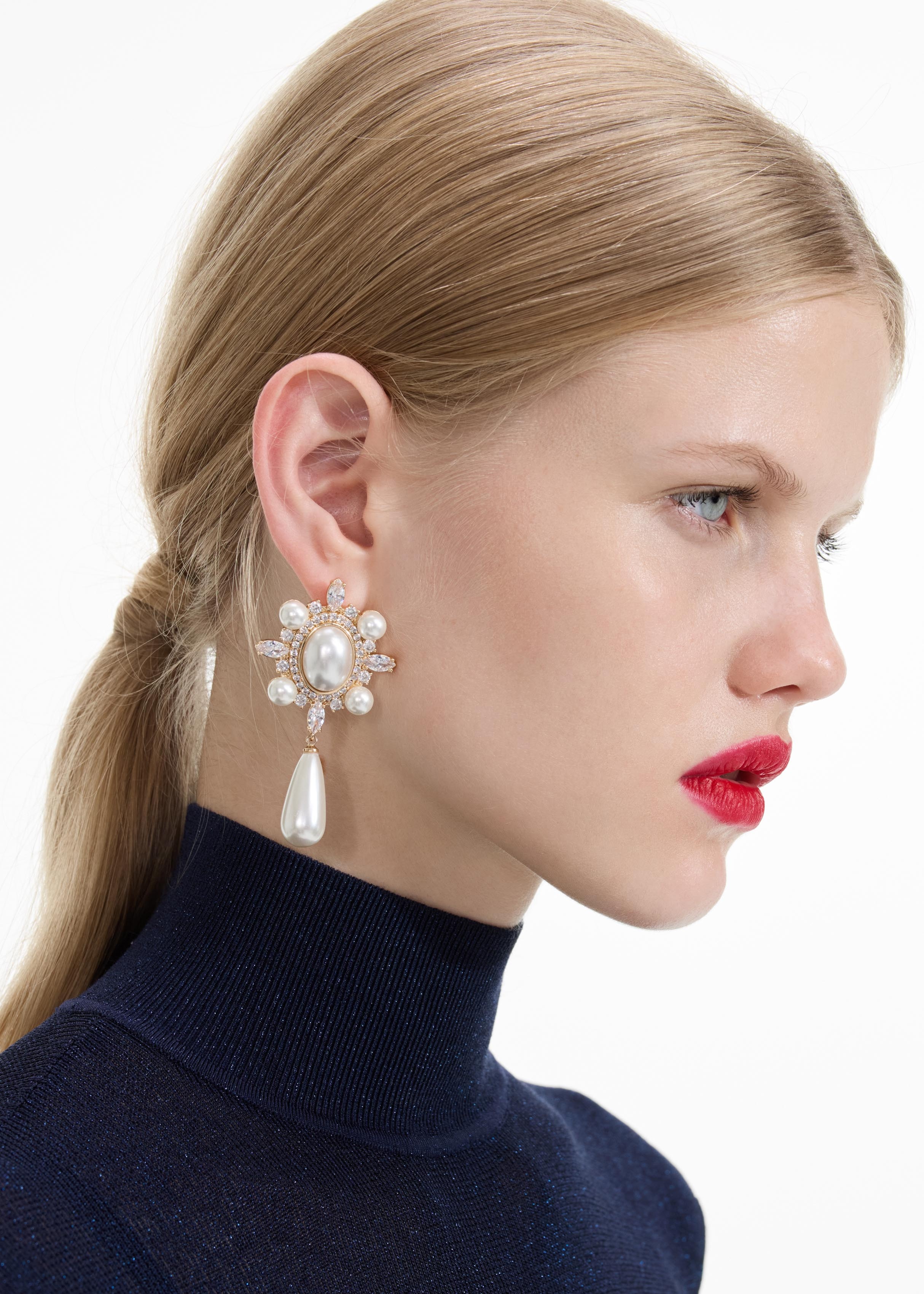 Gold Pearl Droplet Earrings - 3