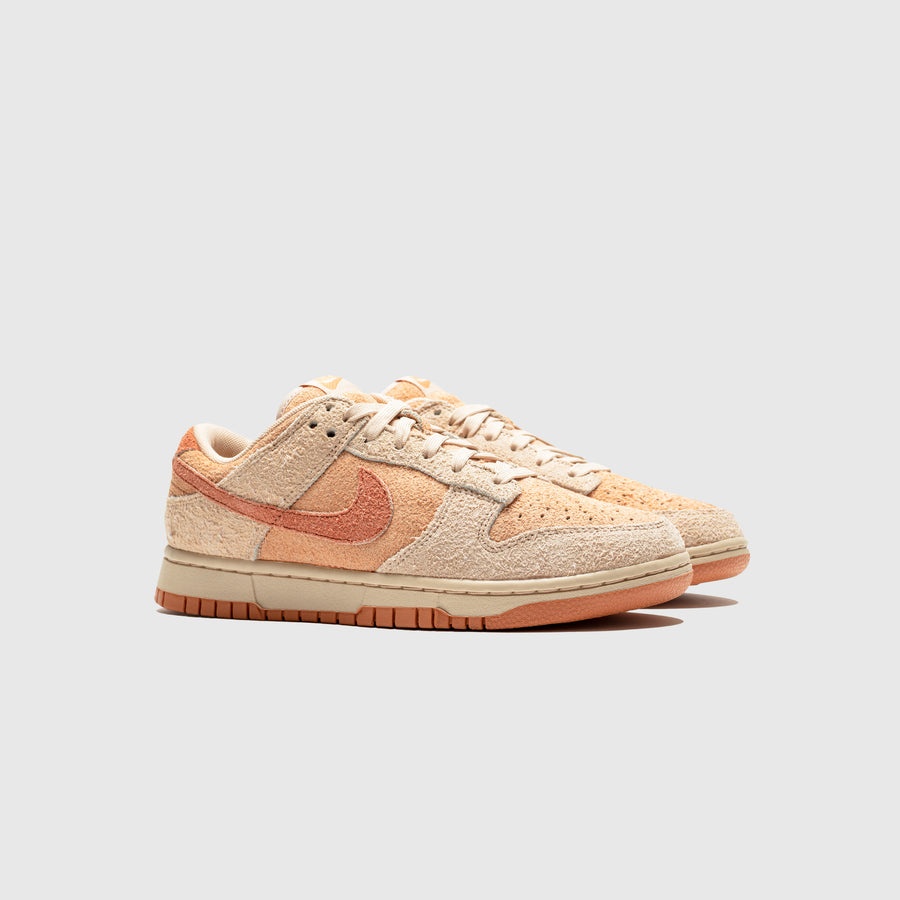 WMNS DUNK LOW "BURNT SUNRISE" - 2