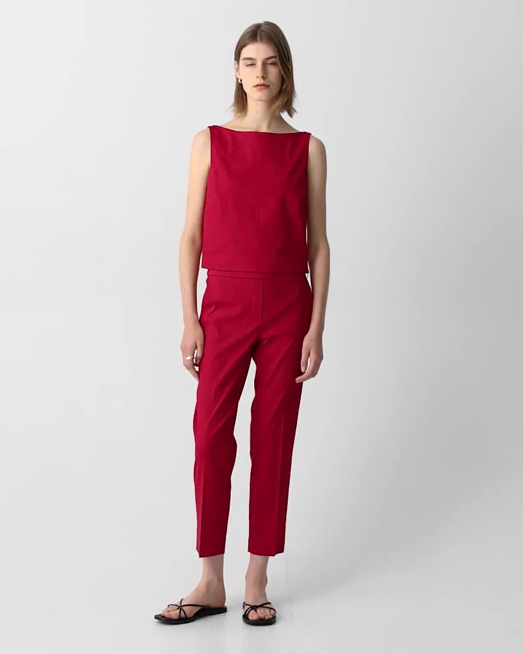 Sleeveless Boatneck Top in Good Linen - 8