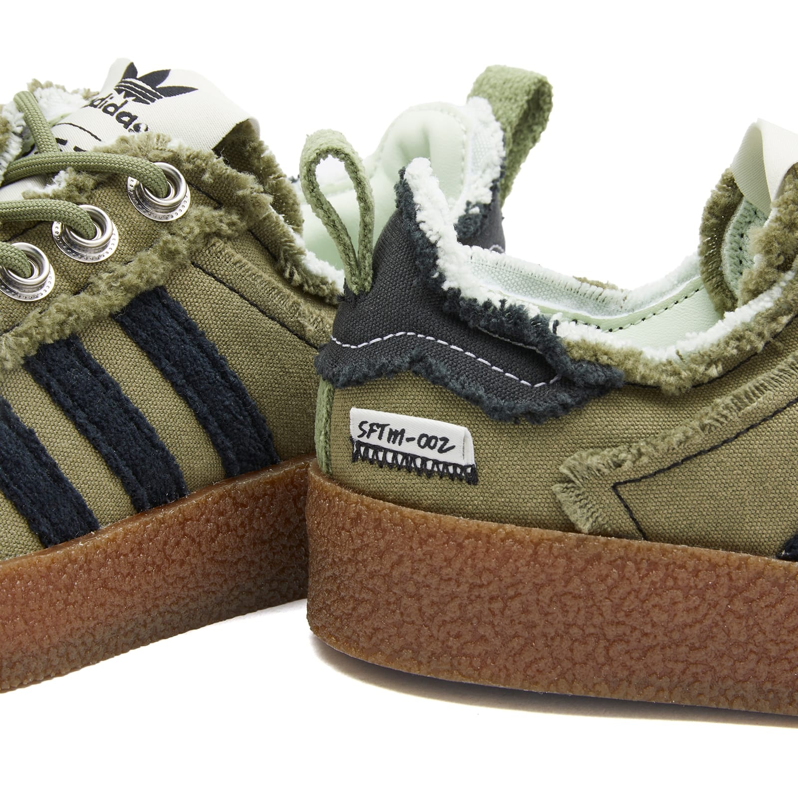 adidas gazelle silver green womens ADIDAS Superstar 82 'GY8798' Leopard Print Fur Sneakers (10)