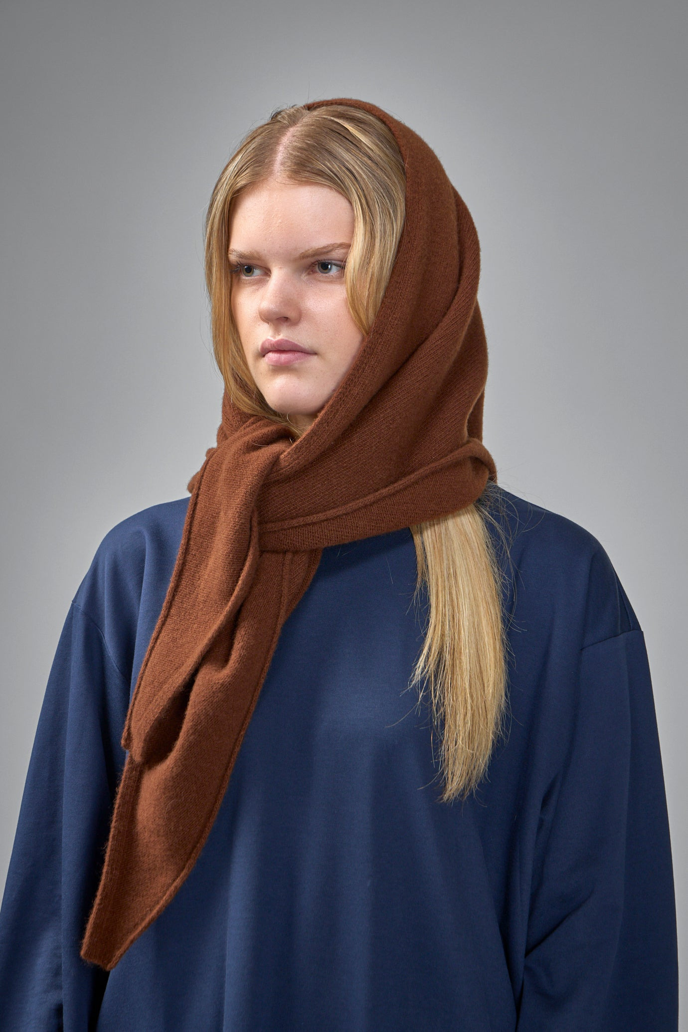 Marc Triangular Scarf Knit - 2
