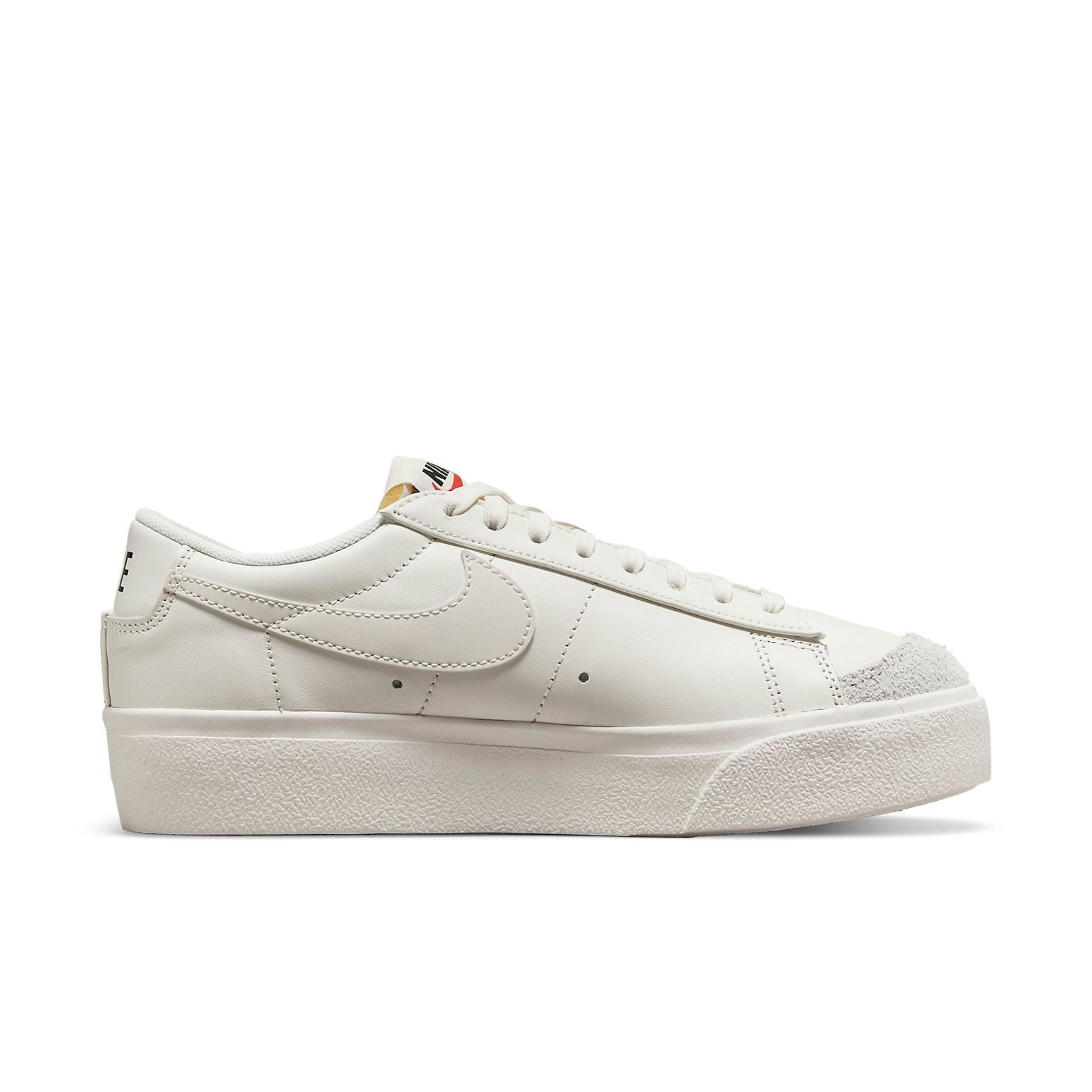 (WMNS) Nike Blazer Low Platform Low-Top Sneakers White DJ0292-105 - 2