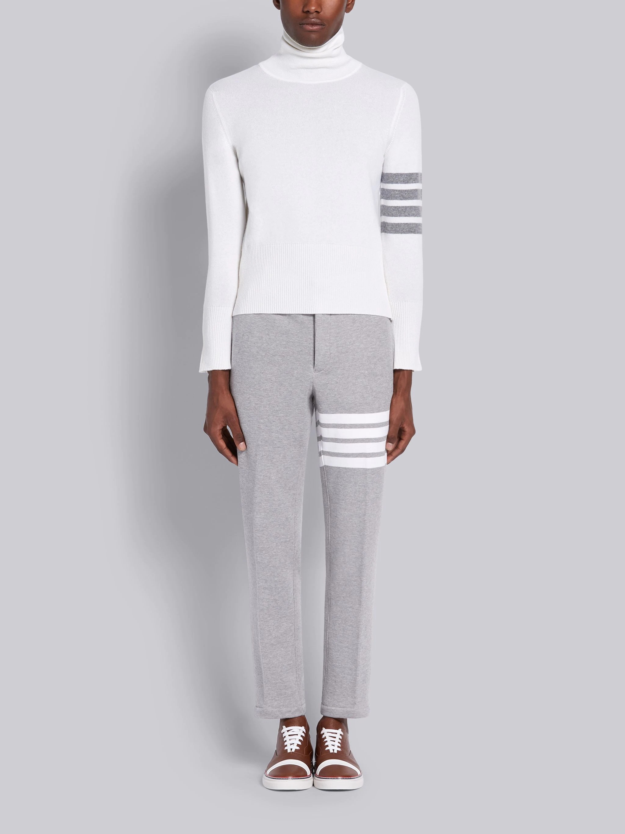 White Cashmere 4-Bar Turtleneck - 4