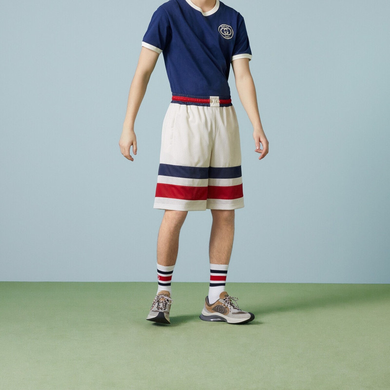 Mesh fabric shorts 5