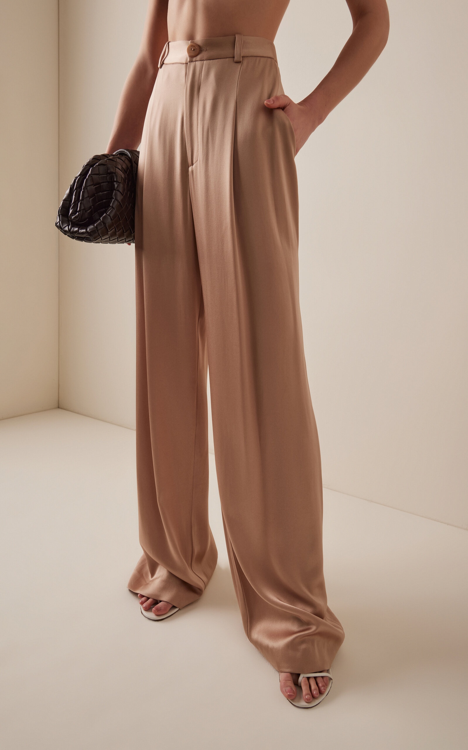 Pleated Satin Relaxed Pants neutral - 3