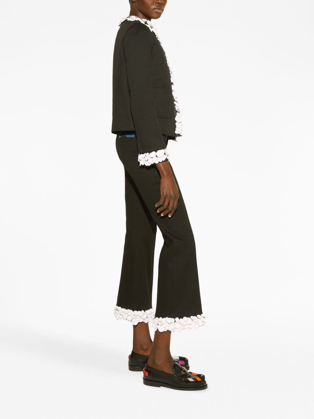 floral-appliquÃ© cropped trousers - 4