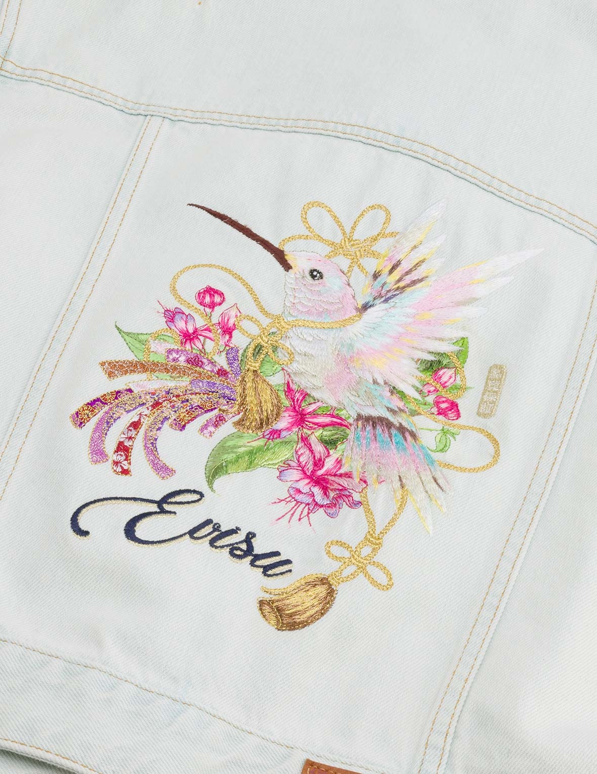 Hummingbird and Magnolia Embroidery Loose Fit Quilted Denim Jacket - 5