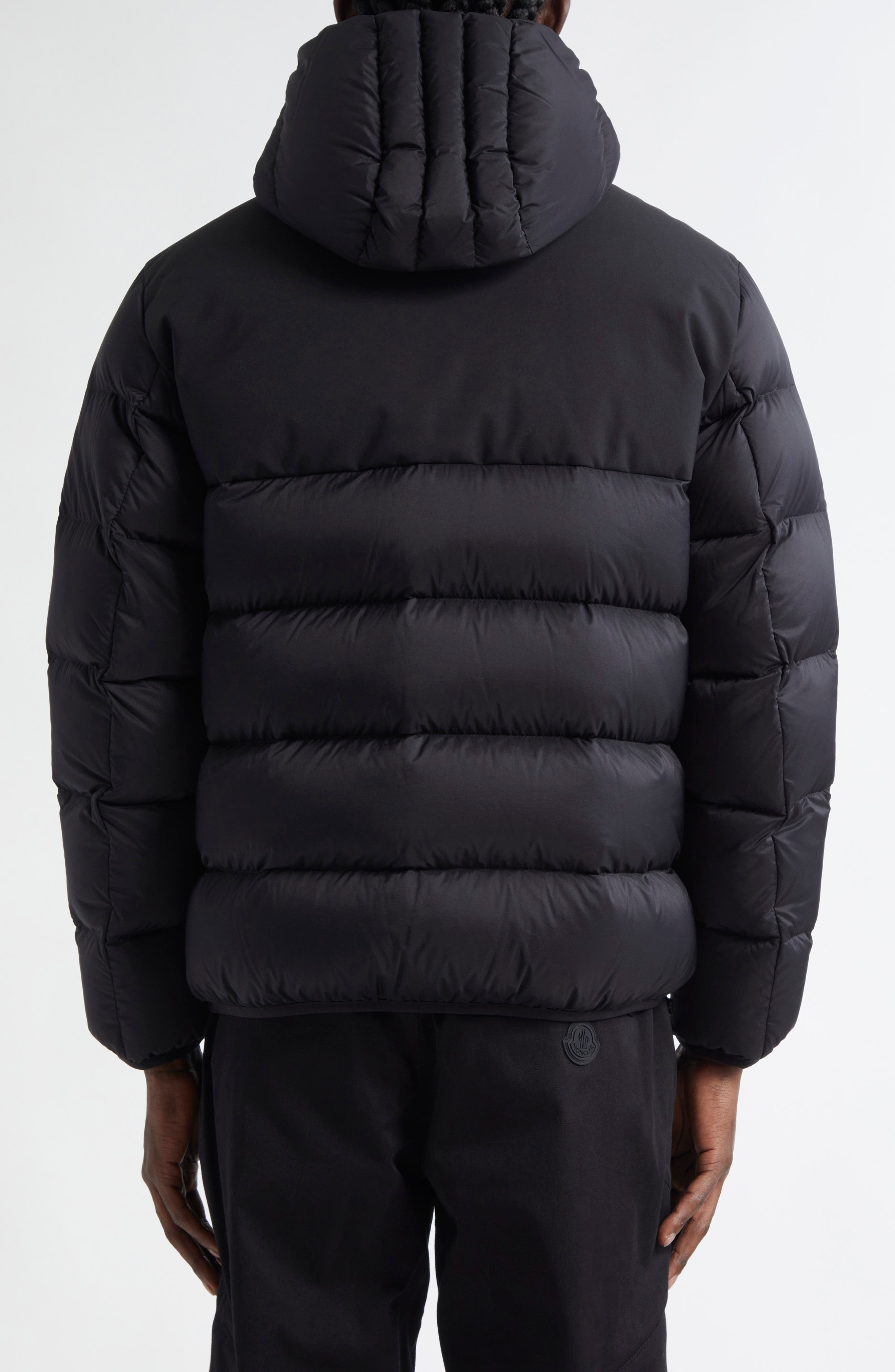 Moncler Veumont Hooded Down Puffer Jacket in Black at Nordstrom - 2