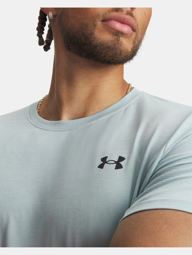 UA Vanish Elite Seamless 3