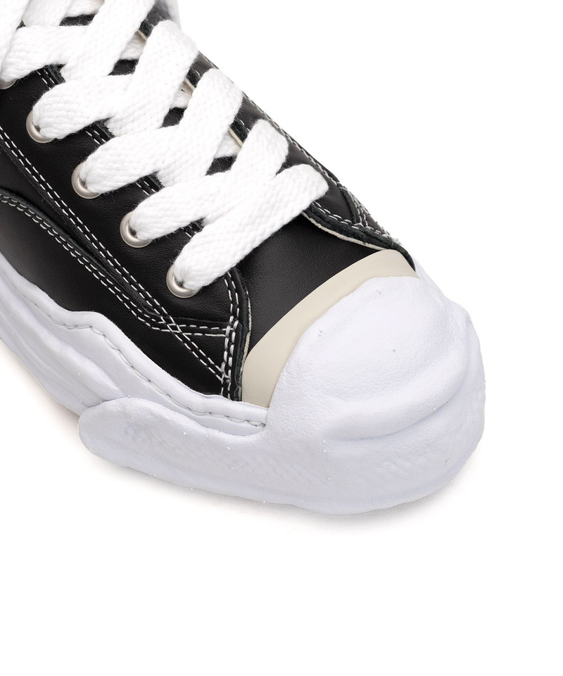 "HANK" OG Sole Leather Low-top Sneaker 16
