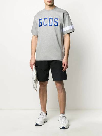 GCDS crew neck logo embroidered T-shirt outlook