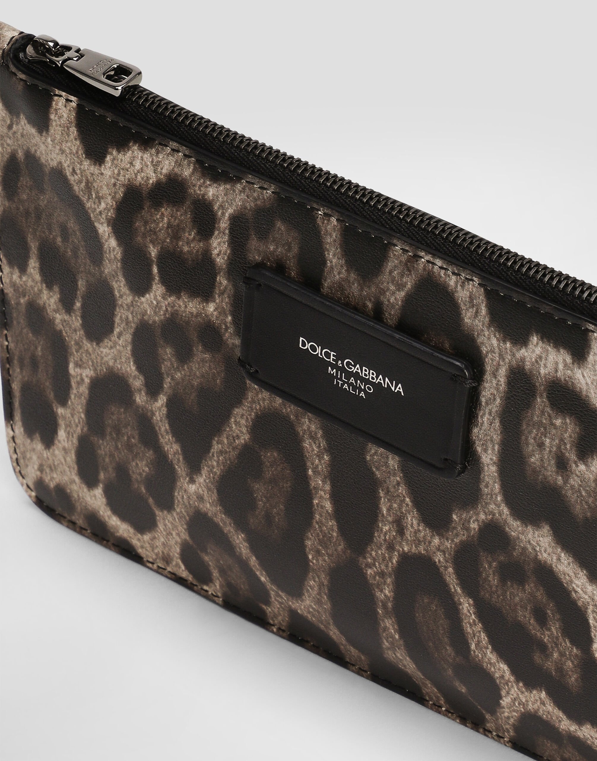 Calfskin toiletry bag - 5