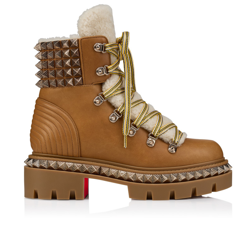 Christian Louboutin Pyrayeti outlook