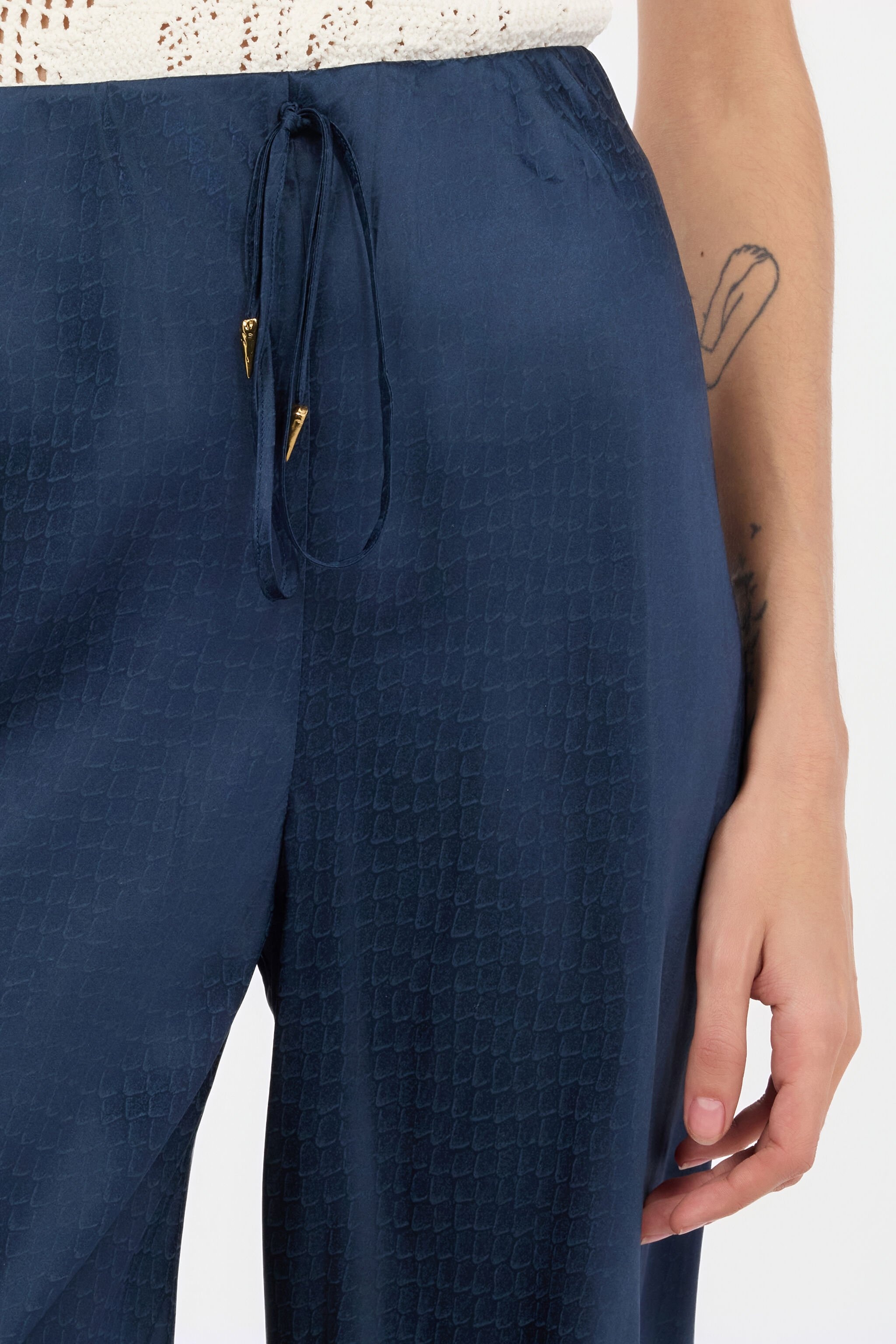 Fluid Silk Pants With Print - 6