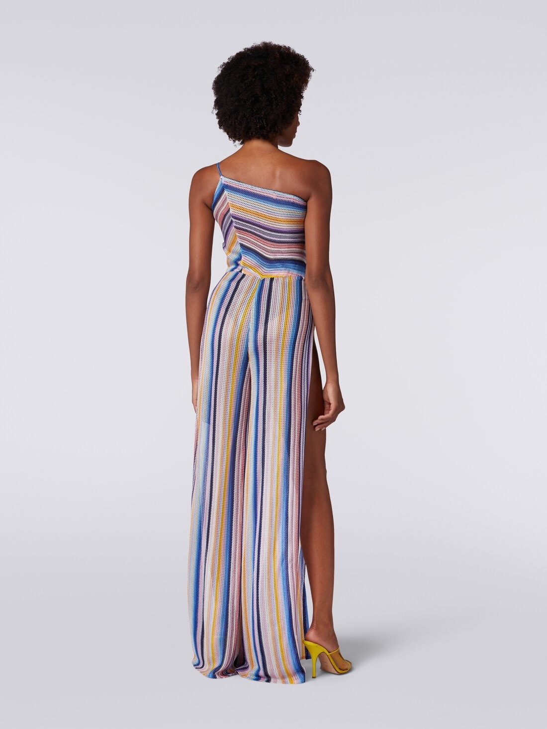 One-shoulder jumpsuit in striped crochet - 4
