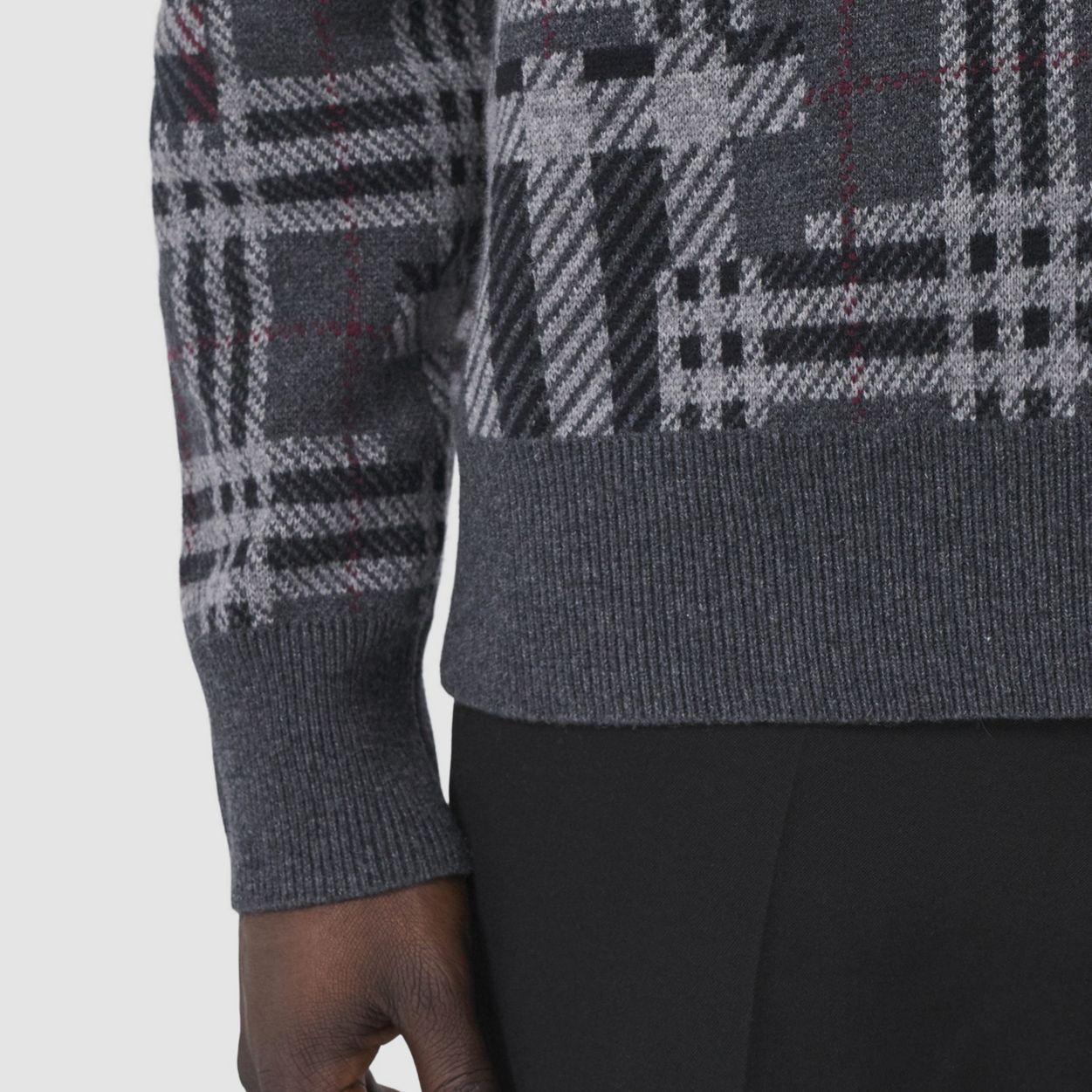 Contrast Check Cashmere Jacquard Sweater - 5