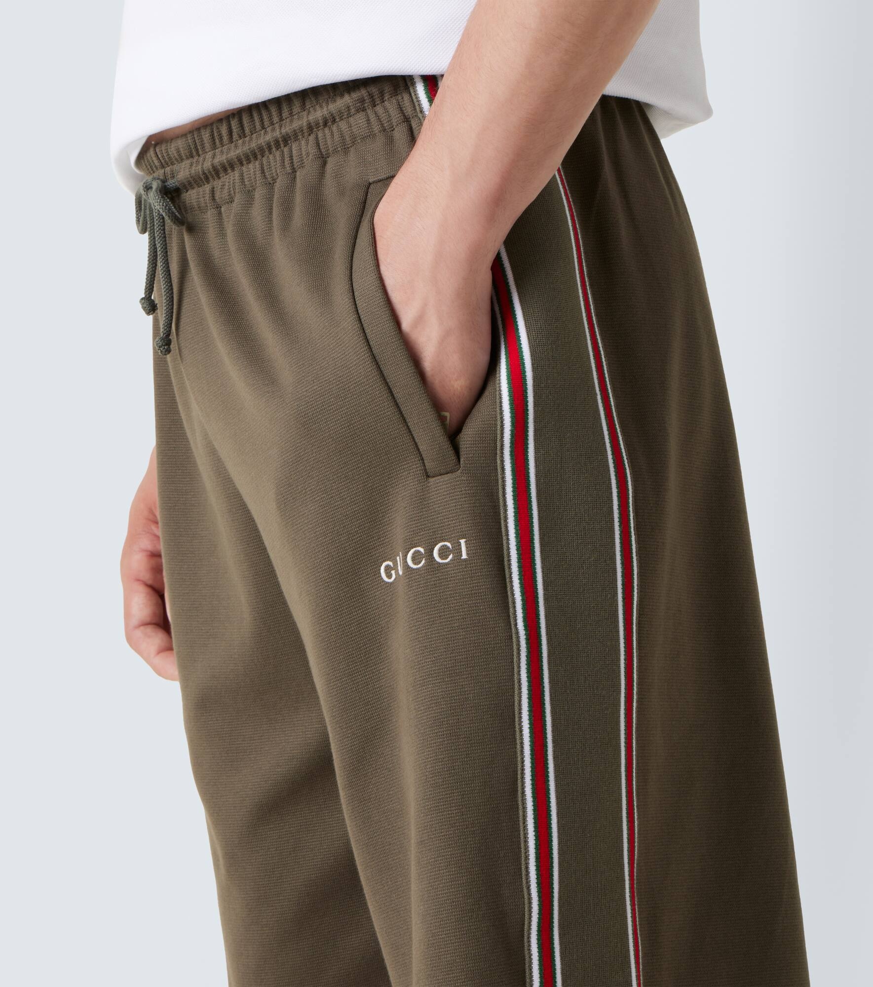 Embroidered logo cotton piqué shorts - 6